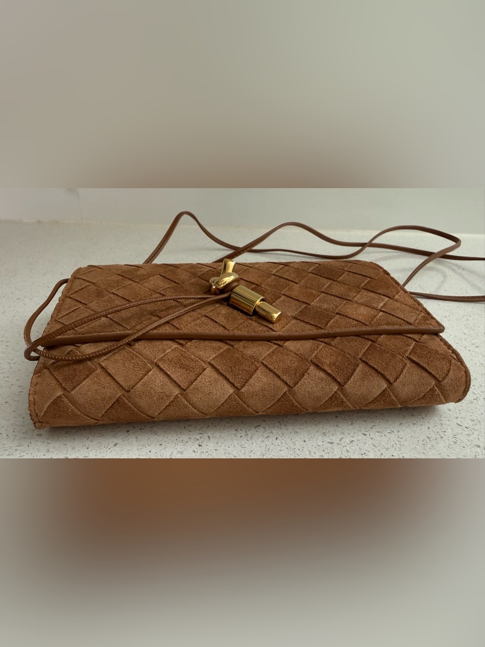 Bottega Veneta Andiamo Suede Crossbody/Wallet Bag Amber Brown - Picture 6 of 8